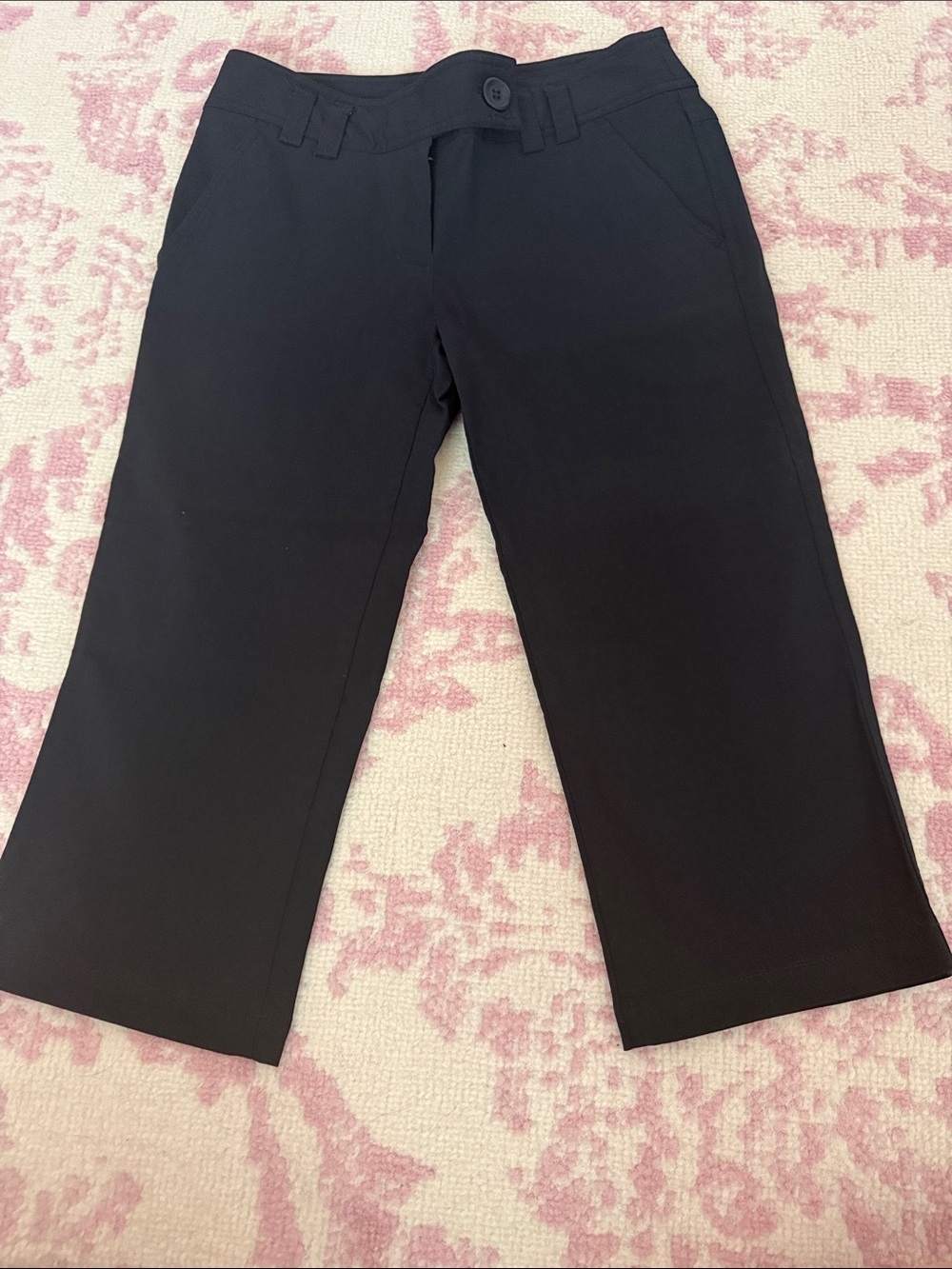 Xhilaration Black Cropped Capris with Belt Loops